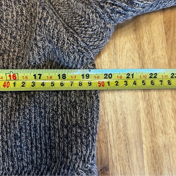 Geoffrey Beene Crewneck Sweater Tan Grey Size Laarge - Picture 9 of 11